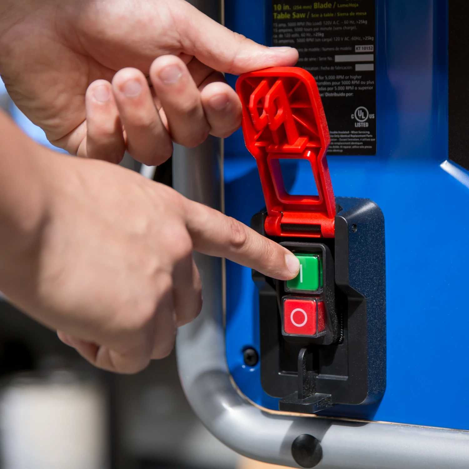 Kobalt Table Saws 10-in Carbide-tipped Blade 15-Amp Portable Table Saw 8 Kobalt Table Saws 10-in Carbide-tipped Blade 15-Amp Portable Table Saw - Image 8