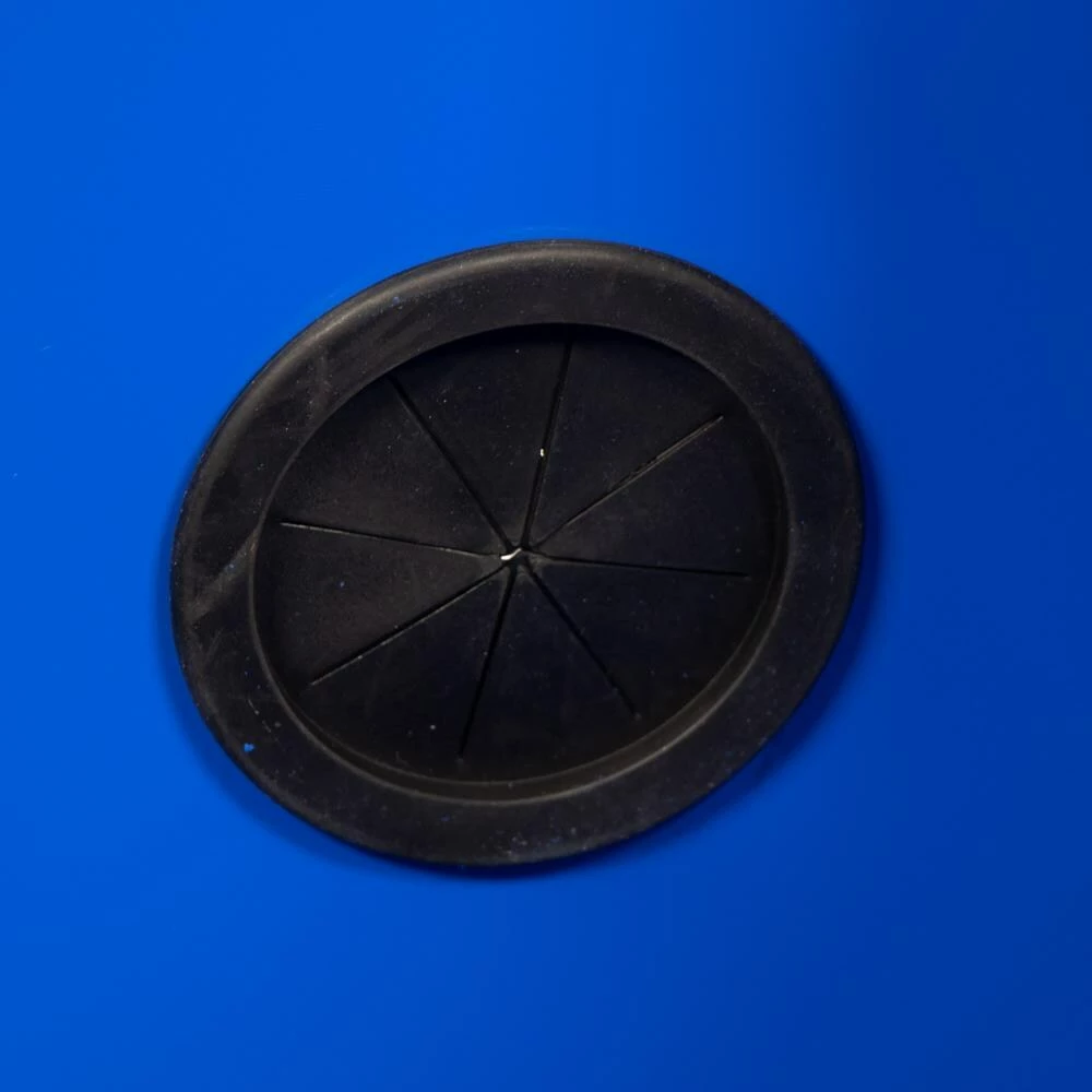 Kobalt Jobsite Boxes 24-in W x 48-in L x 28-in Steel Jobsite Box 9 Kobalt Jobsite Boxes 24-in W x 48-in L x 28-in Steel Jobsite Box - Image 9