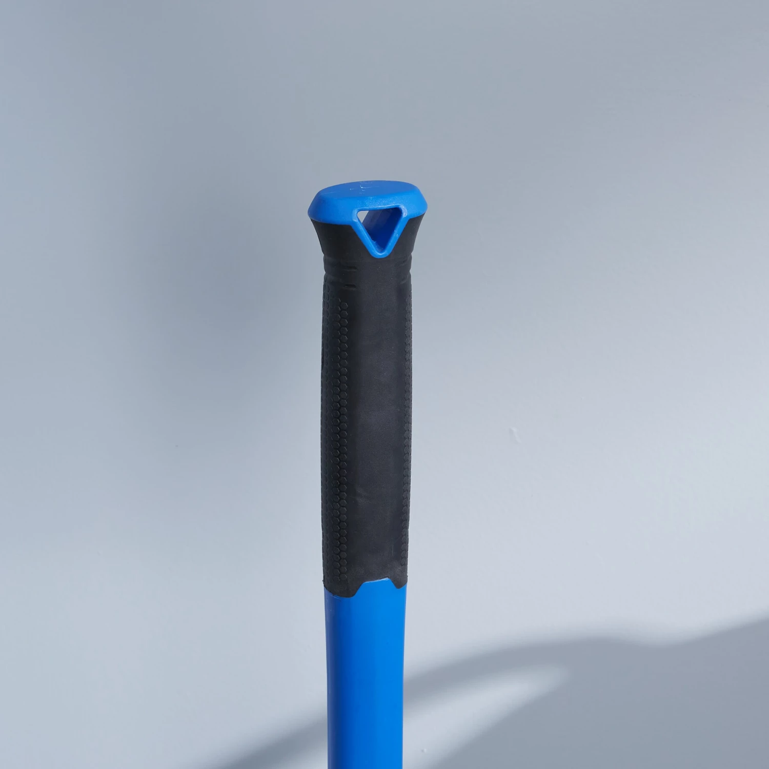 Kobalt Hammers 10-lb Polished Face Steel Head Fiberglass Sledge Hammer 4 Kobalt Hammers 10-lb Polished Face Steel Head Fiberglass Sledge Hammer - Image 4