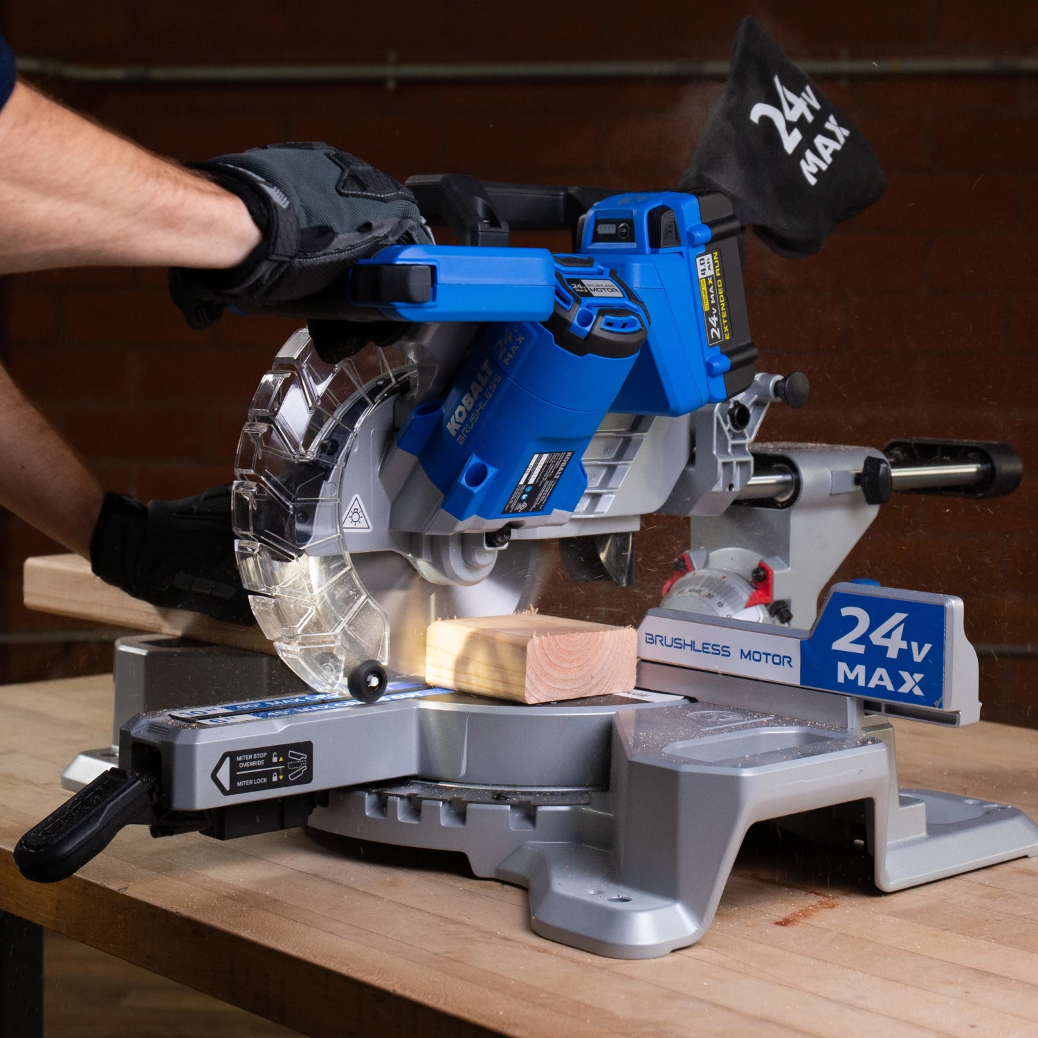 Kobalt Miter Saws 24-Volt 7-1/4-In Miter Saw - Bare Tool 10 Kobalt Miter Saws 24-Volt 7-1/4-In Miter Saw - Bare Tool - Image 10